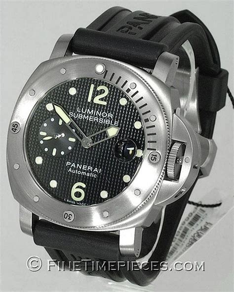 panerai submersible 025 titan|Panerai luminor submersible.